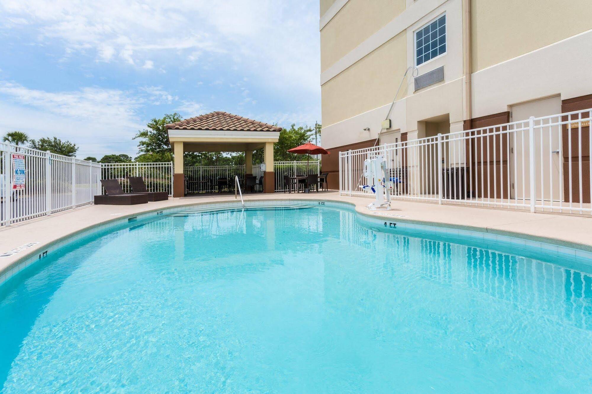 Candlewood Suites Destin-Sandestin Area By Ihg Miramar Beach Dış mekan fotoğraf